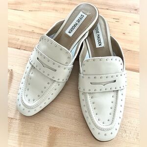 Steve Madden Kendle Off-White Studded Shoes, Sz 6.5M